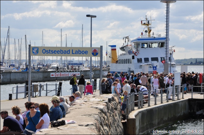 Anlegestelle Hafen Laboe